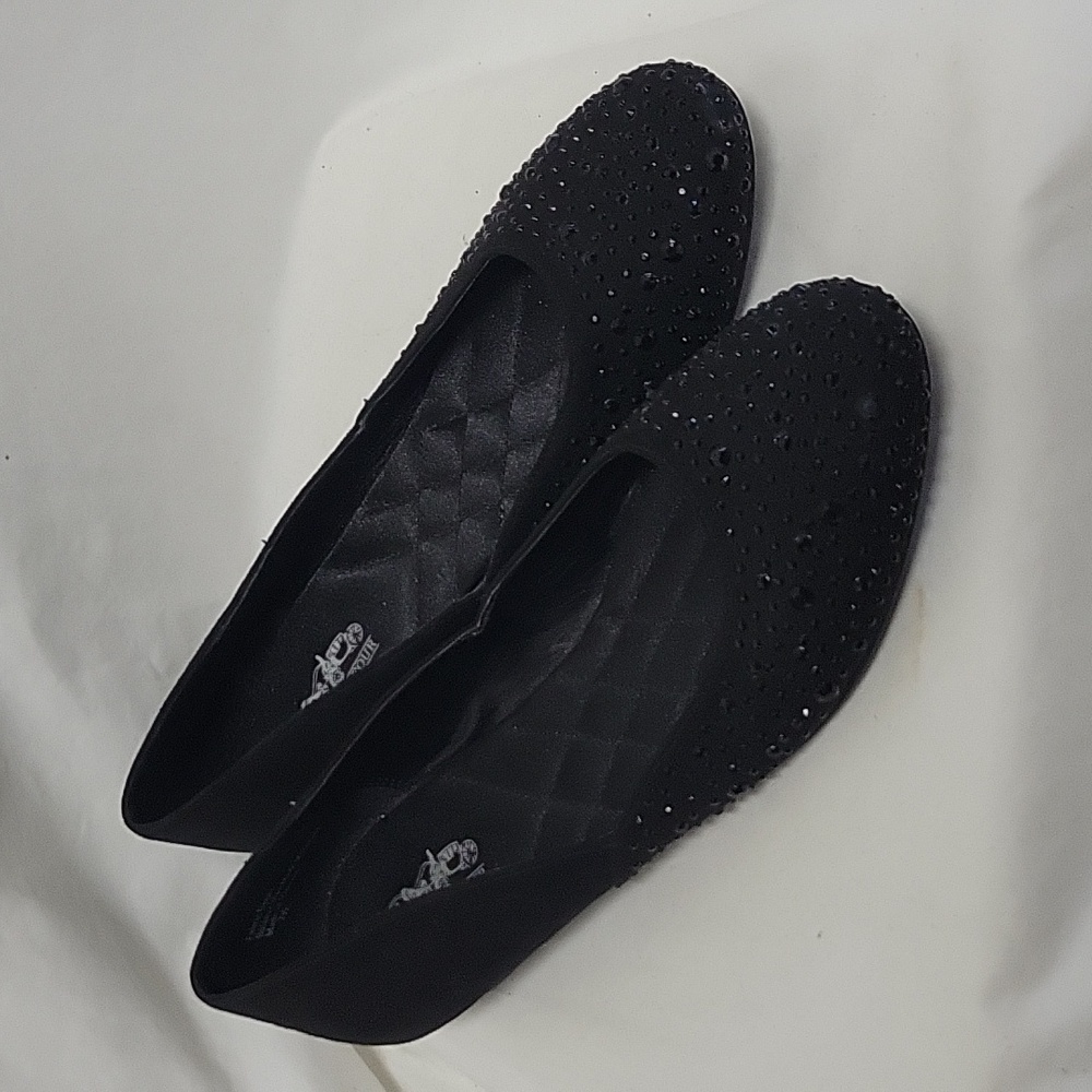 Coach and Four Diamente Detail Shoes, size 7 1/2
